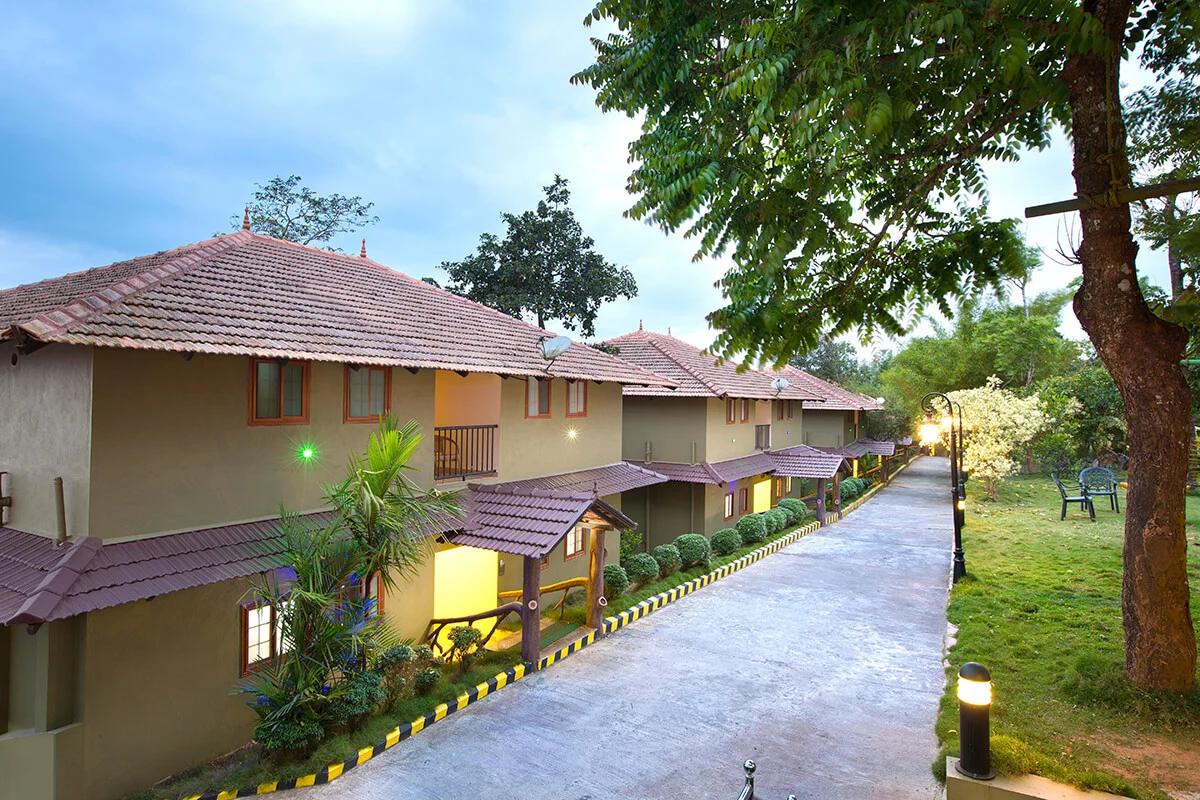 Coorg-Cliffs