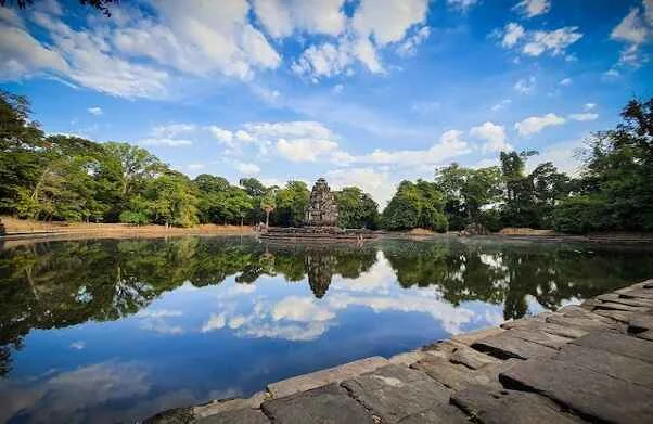 Neak Pean