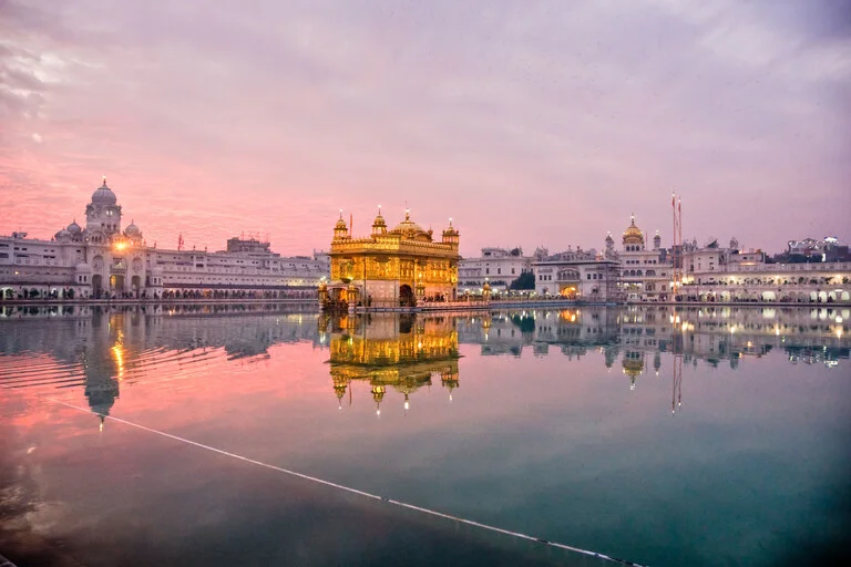 Golden-Temple-in-Amritsar