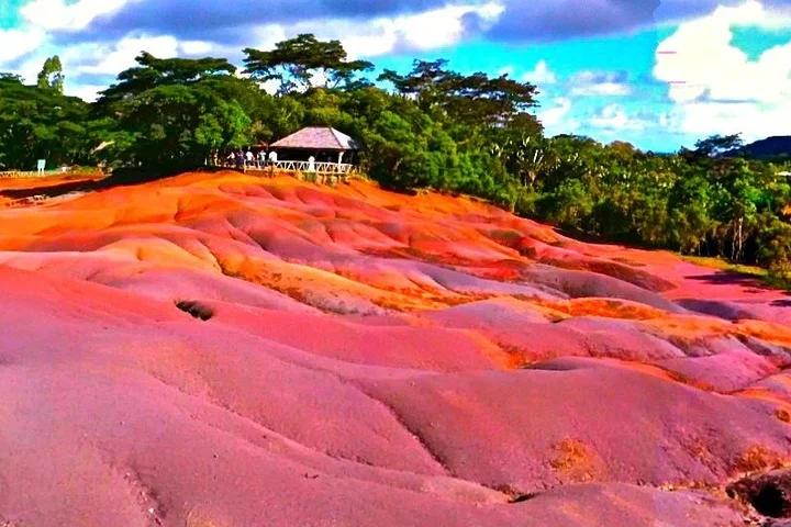 Witness the Seven Colored Earths