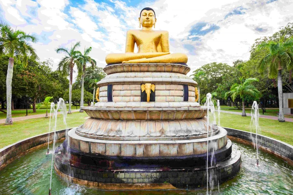 Viharamahadevi Park